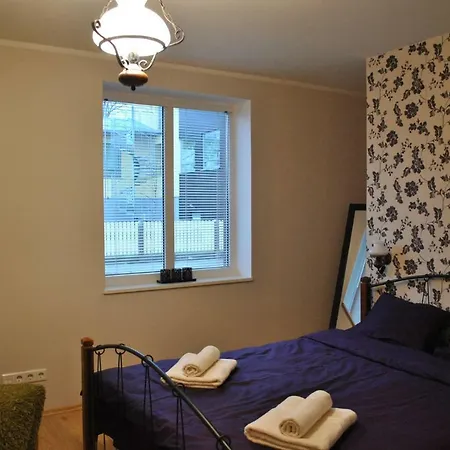 Posti Star Apartment